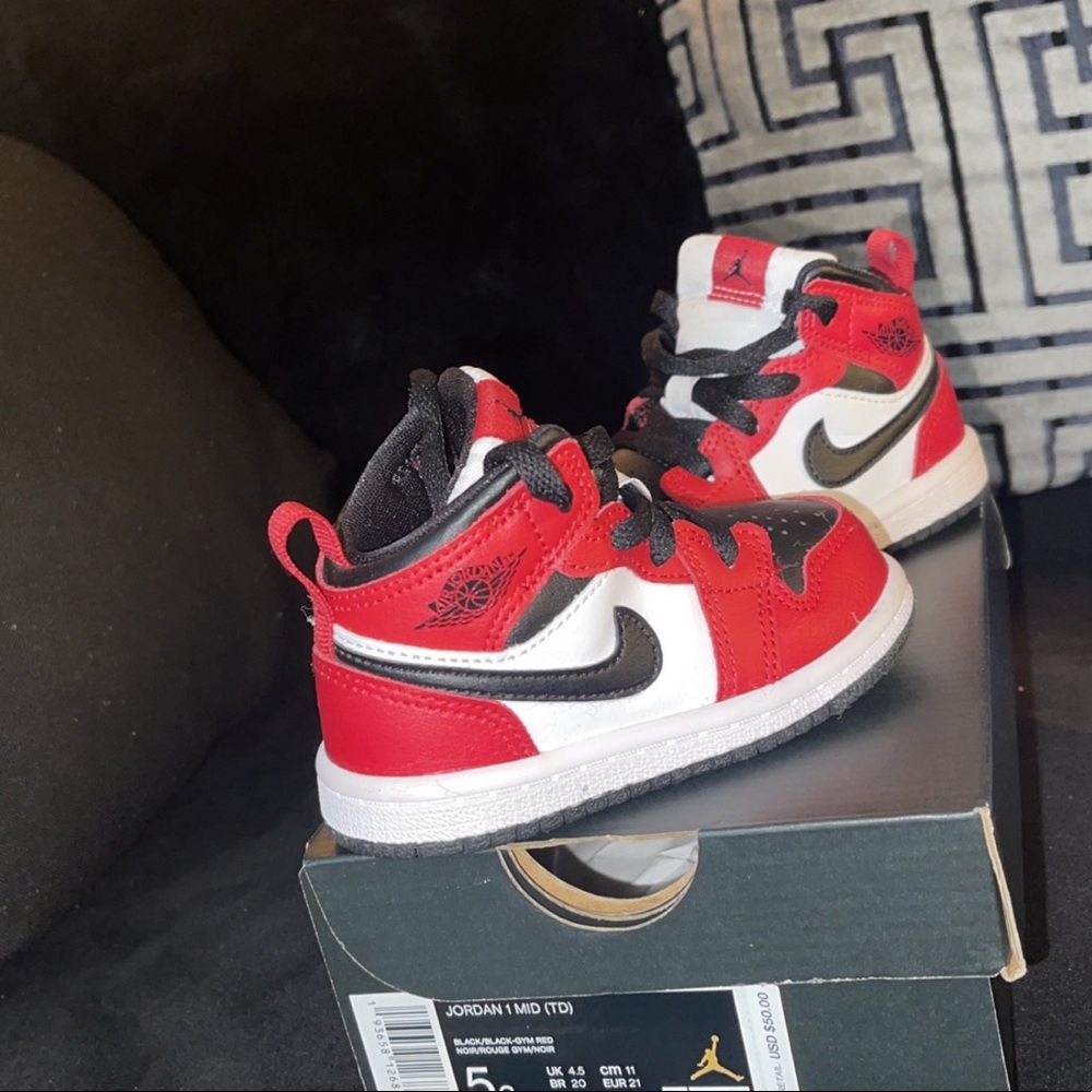 Retro 1 kids size 5c